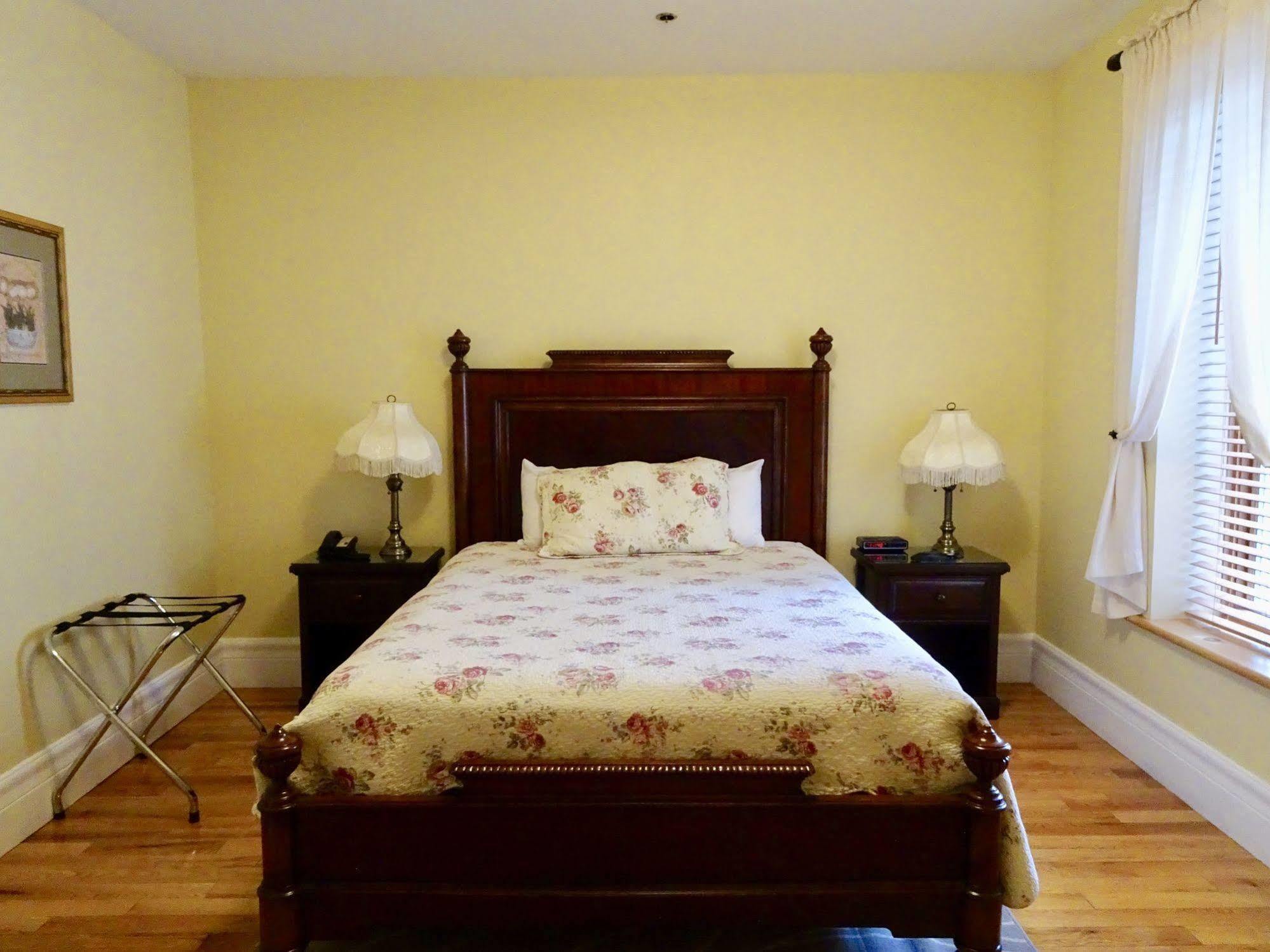 Inn Le Jardin D'antoine 3*
