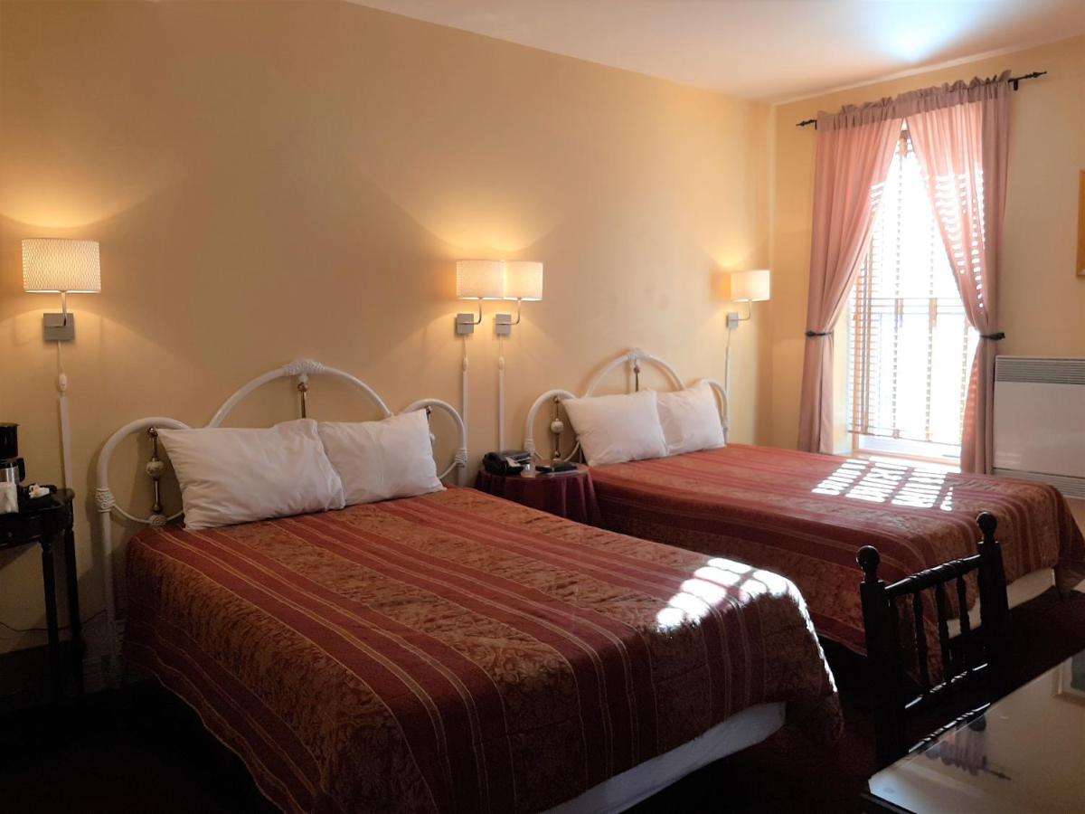 Le Jardin D'antoine 3* Montreal