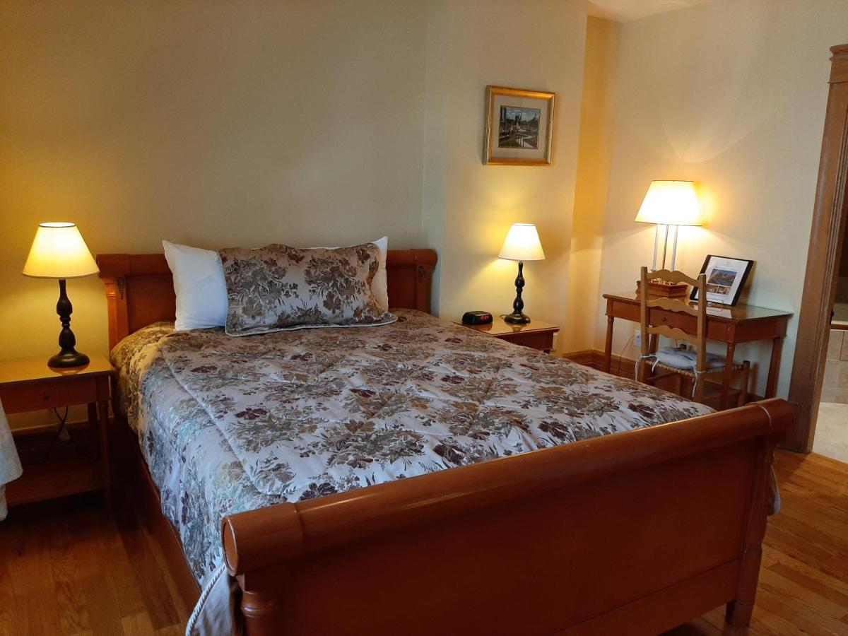Le Jardin D'antoine 3* Montreal
